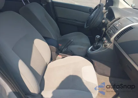 2010 Nissan Sentra 2.0 from USA, damaged, VIN 3N1AB6AP4AL688184